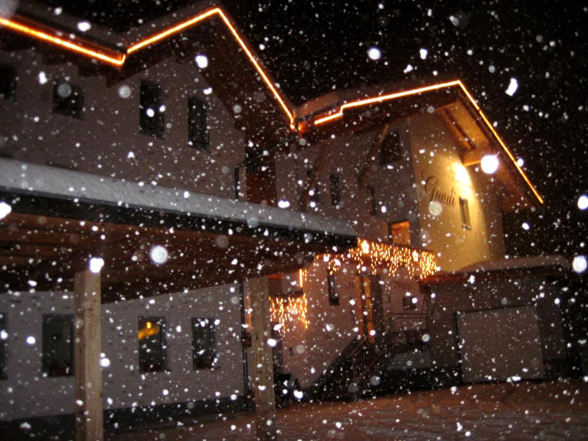 Ferienhaus Gundi Pettneu am Arlberg Buitenkant foto